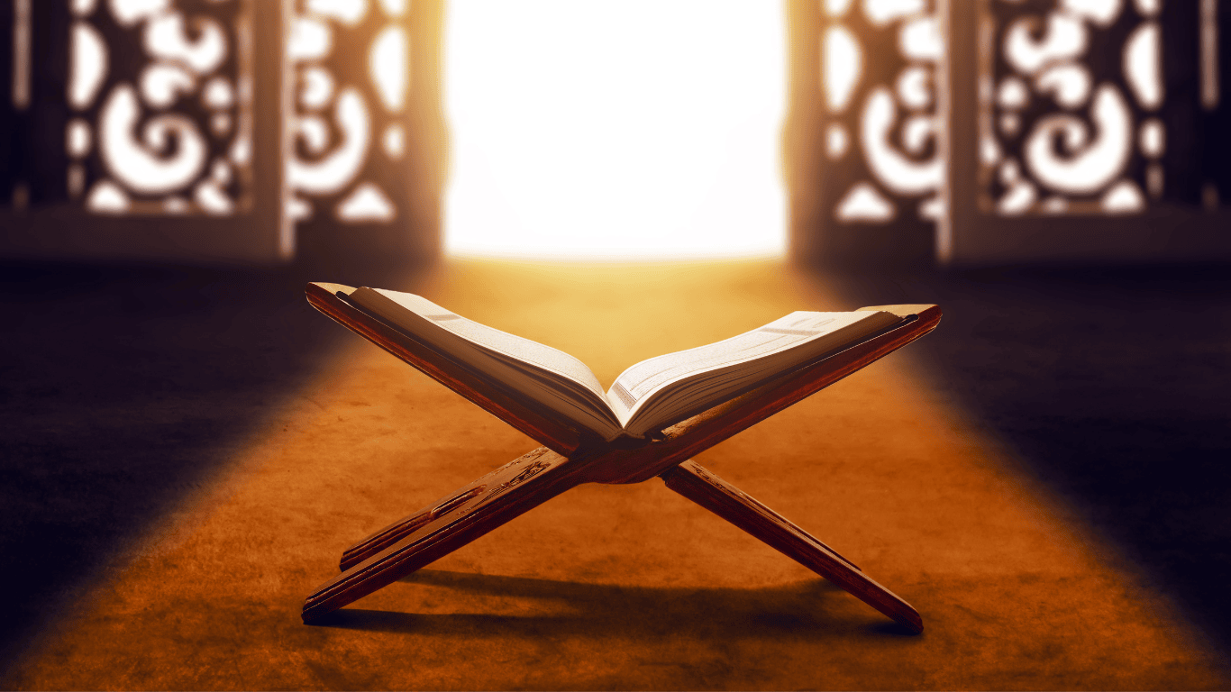 hikmah surat Al Bayyinah, iman kepada Allah, iman kepada Rasul. Gambar Al Qur'an dengan cahaya sebagai ilustrasi petunjuk yang nyata bagi Muslim