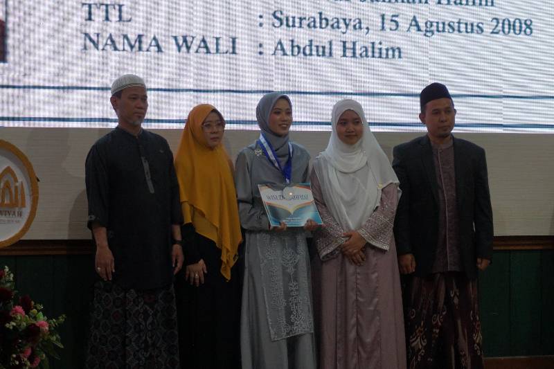 Pondok Putri Terbaik