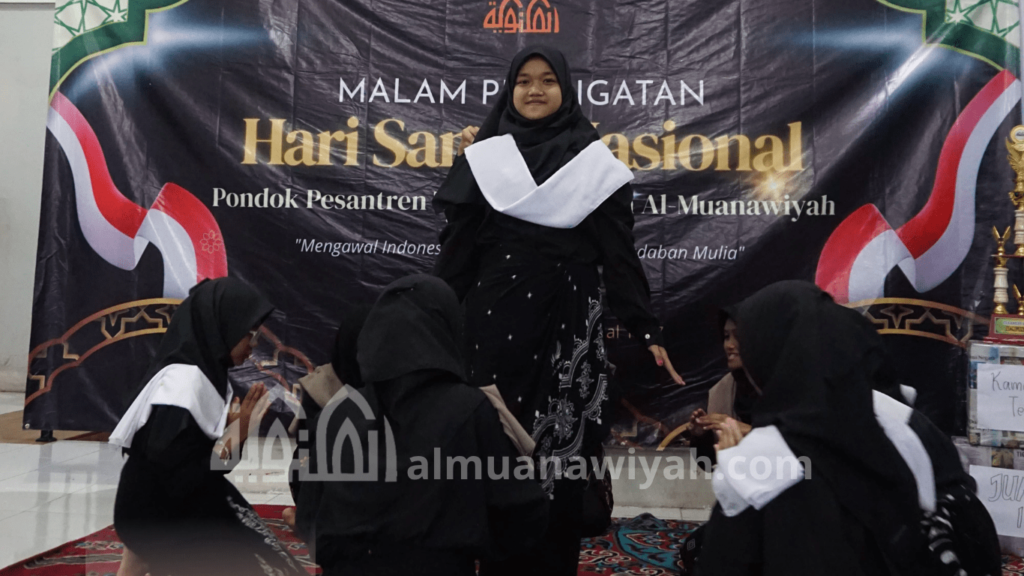 gambar santri sedang menampilkan tari tradisional