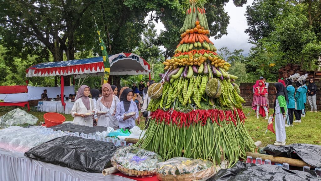 Festival budaya Pager Mangkok di Kudus peninggalan Sunan Muria