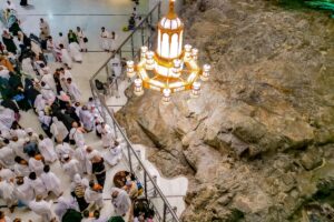 Foto bukit safa tempat terjadinya asbabun nuzul surat Al Lahab