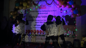 gambar tampilan santri PPTQ Al Muanawiyah dalam lomba Idul Adha